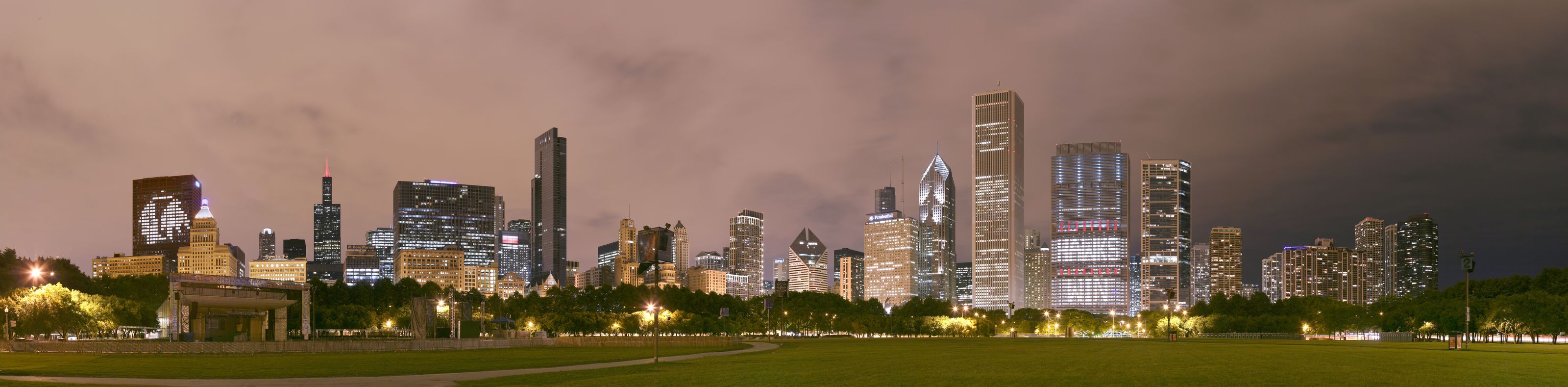 The Chicago skyline at night